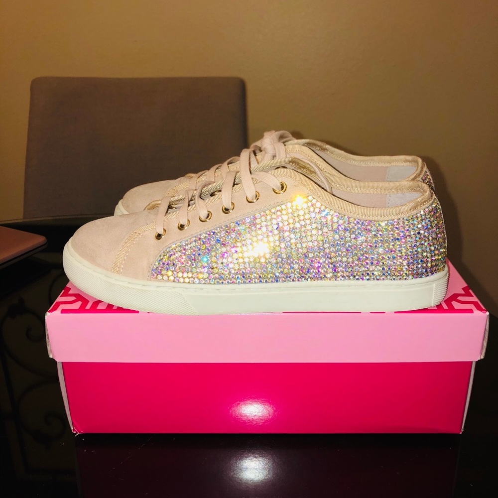 Girl kids Size 4M GB Tennis shoes